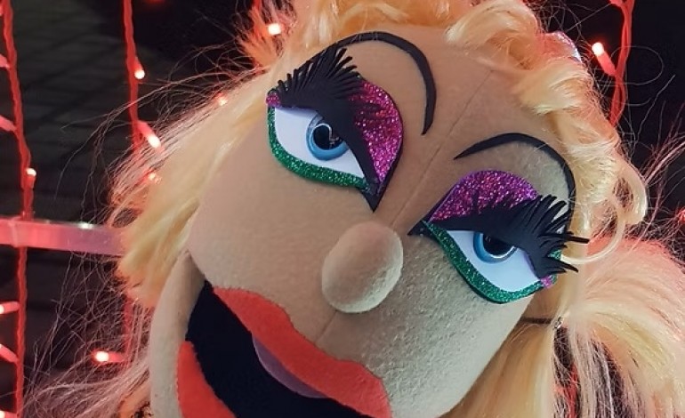 marionetas-na-cidade-efeitos-especiais-um-dj-set-e-uma-tradicao-inglesa-com-350-anos