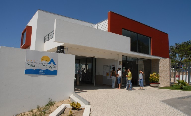 camara-de-leiria-toma-posse-administrativa-do-parque-de-campismo-do-pedrogao