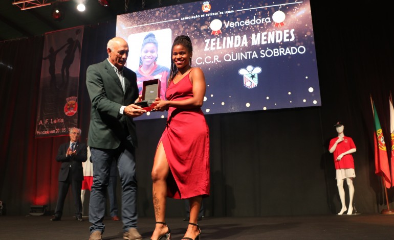 Zelinda Mendes, Quinta do Sobrado, foi distinguida como melhor jogadora de futsal do distrito