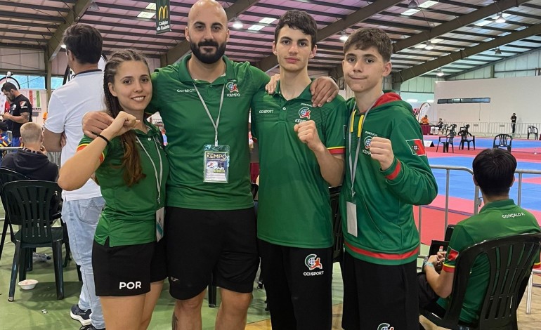 Associação Desportiva Piranha World Fighters de Leiria esteve representada no Mundial por quatro atletas