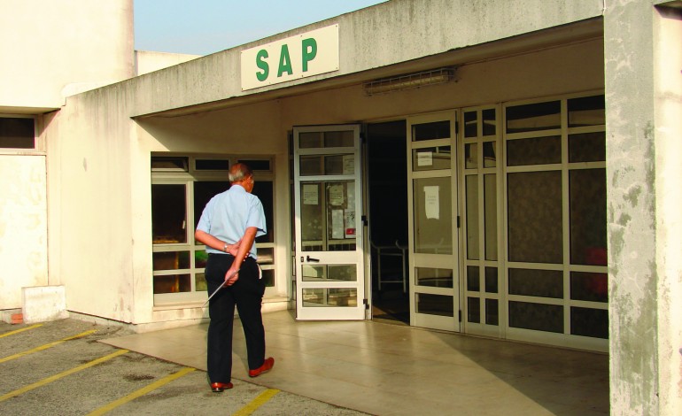 chuva-no-centro-de-saude-e-escola-encerrada-em-vieira-de-leiria