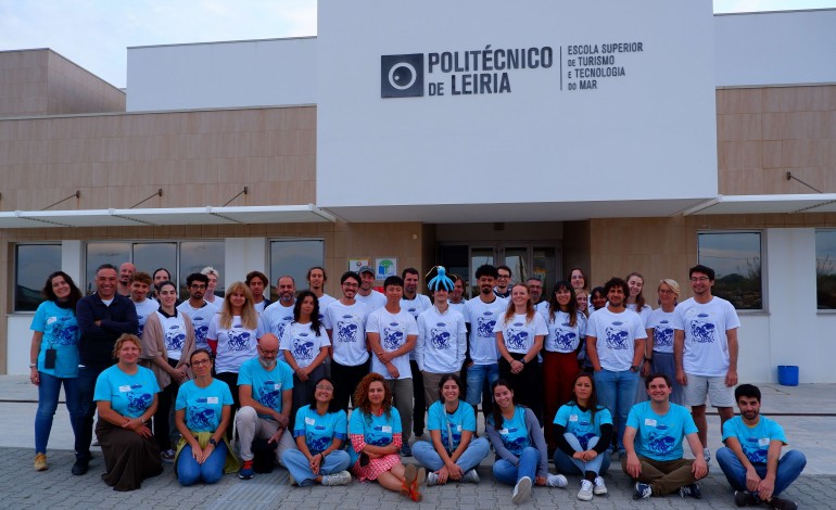 Numa sessão que durou 48 horas, estudantes, docentes e especialistas procuraram soluções baseadas no mar