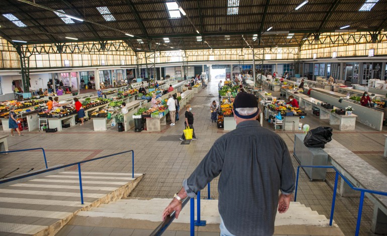 mercado-municipal-da-nazare-transferido-provisoriamente-para-o-centro-cultural