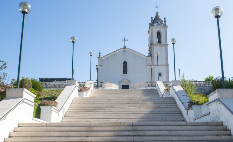 centro-pastoral-paroquial-tres-pastorinhos-inaugura-domingo-nas-colmeias