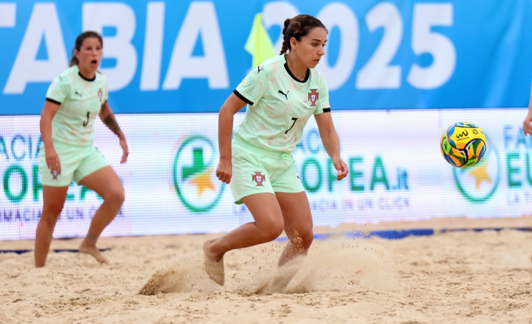 jogadoras-da-regiao-preparam-superfinal-europeia-de-futebol-de-praia-na-polonia