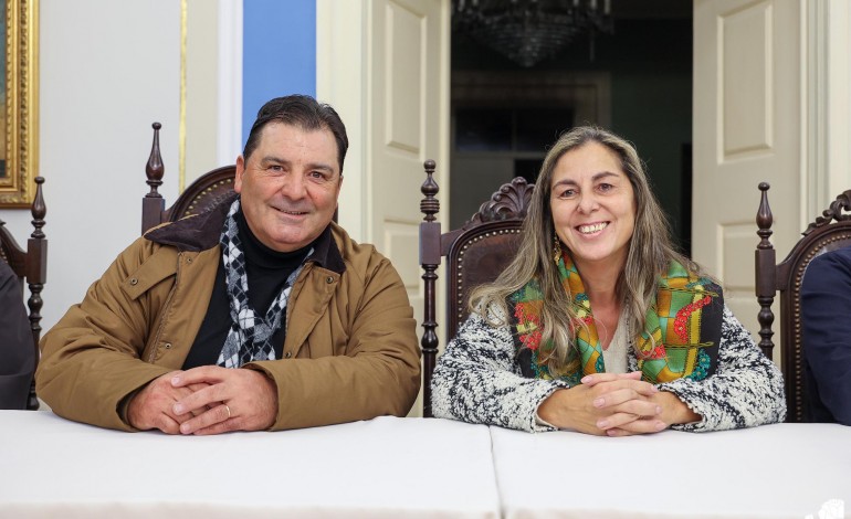 joaquim-bulhoes-e-paula-florencia-sao-os-reis-do-entrudo-da-nazare-2026