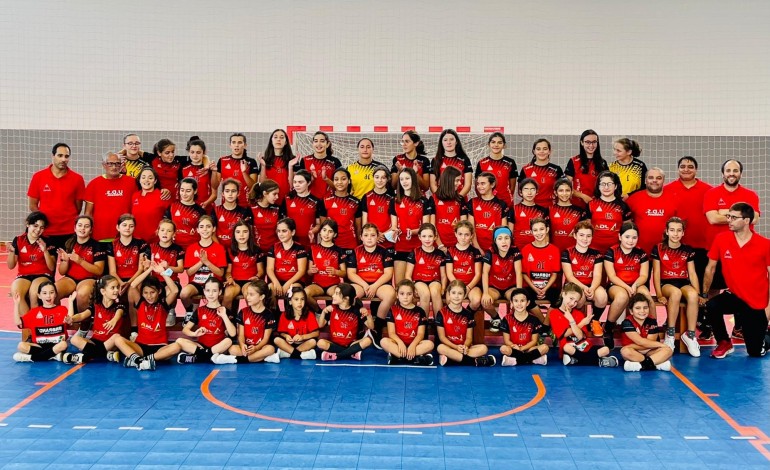 uniao-desportiva-da-serra-esta-a-conquistar-as-meninas-com-o-andebol