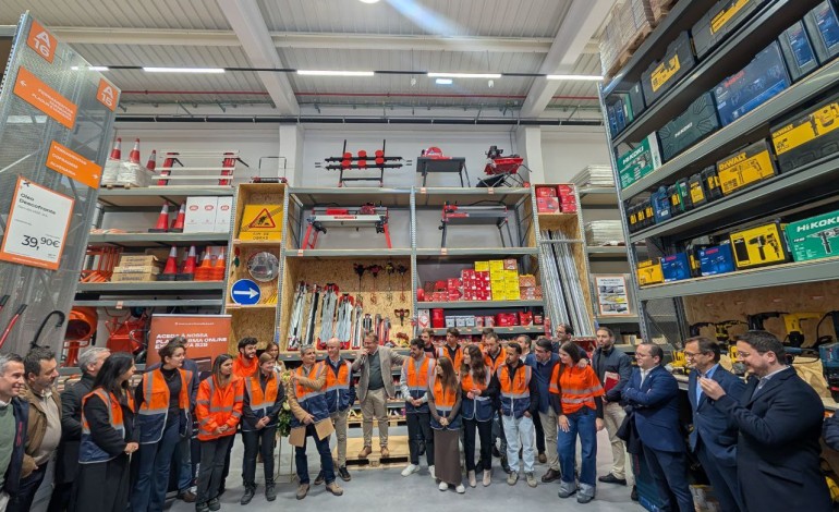 Espaço tem oferta de milhares de artigos para a construção civil