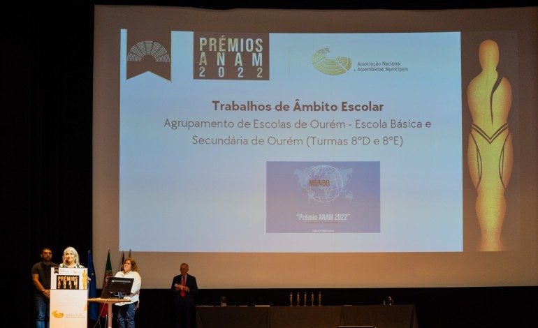 alunos-e-assembleia-municipal-de-ourem-premiados