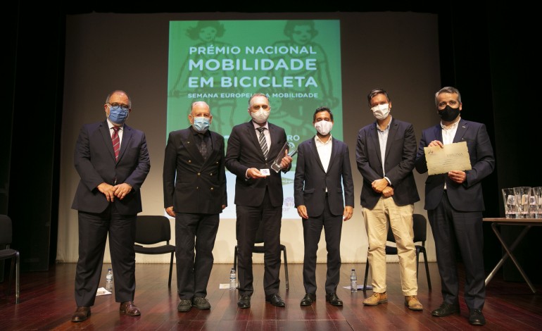 mobilidade-em-bicicleta-vale-premio-para-o-politecnico-de-leiria