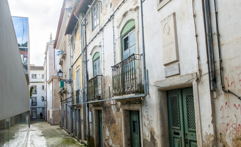 casa-onde-viveu-eca-de-queiros-vai-ser-recuperada-para-habitacao-5901