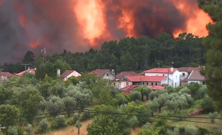 numero-de-vitimas-do-incendio-de-pedrogao-grande-vai-ja-em-43-6640