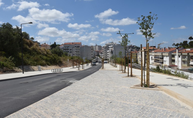 abre-hoje-ao-transito-novo-troco-da-av-humberto-delgado-em-leiria