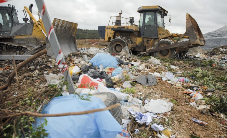 distrito-com-recorde-de-producao-de-lixo-que-cresceu-34percent-em-dez-anos