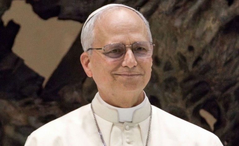 papa-vai-oferecer-quarta-rosa-de-ouro-ao-santuario-de-fatima