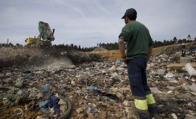 trabalhadores-da-valorlis-em-greve-por-aumento-de-salarios-4800