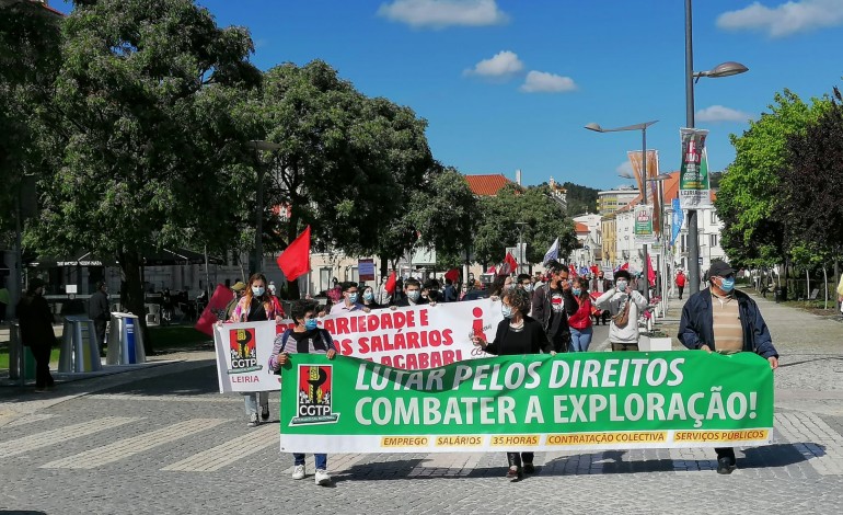 População saiu à rua para celebrar 1.º de Maio