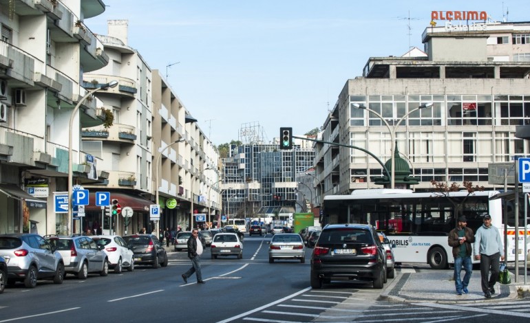 herois-de-angola-uma-avenida-a-definhar-no-centro-de-leiria-5810