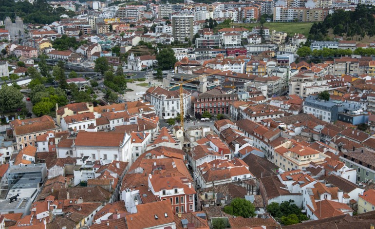 covid-19-distrito-de-leiria-com-110-infectados-e-apenas-21-recuperados