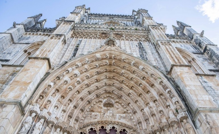batalha-leiria-e-marinha-grande-celebram-monumentos-e-sitios