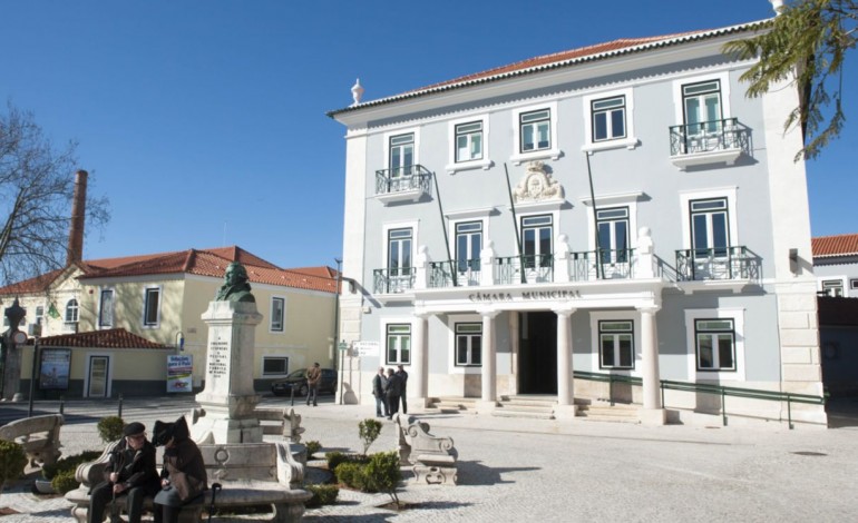 apoio-de-oito-milhoes-para-obras-na-marinha-4316