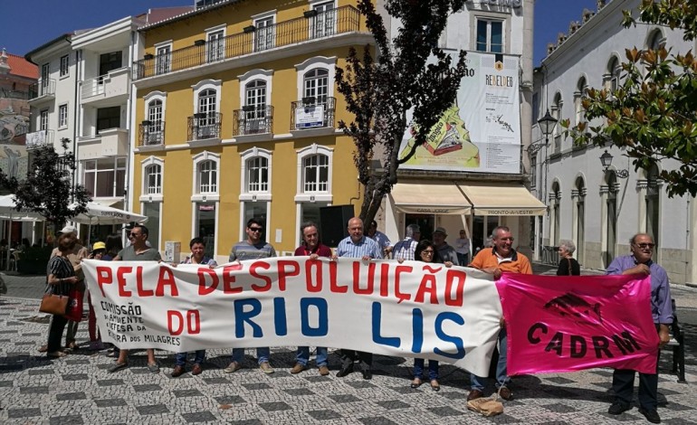 ministro-do-ambiente-ameaca-suinicultores-6502