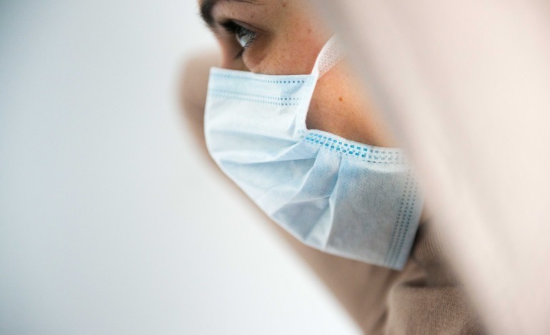 mascara-obrigatoria-nas-unidades-de-saude-de-leiria-para-travar-virus-respiratorios