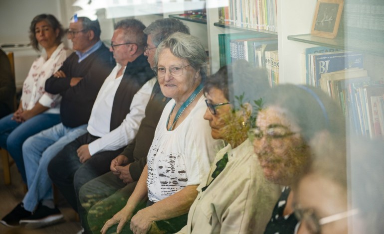 Durante a sessão na Biblioteca Sousa Santos