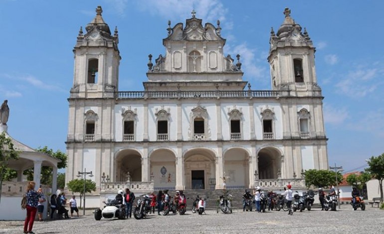 Cortejo percorreu principais ruas das paróquias