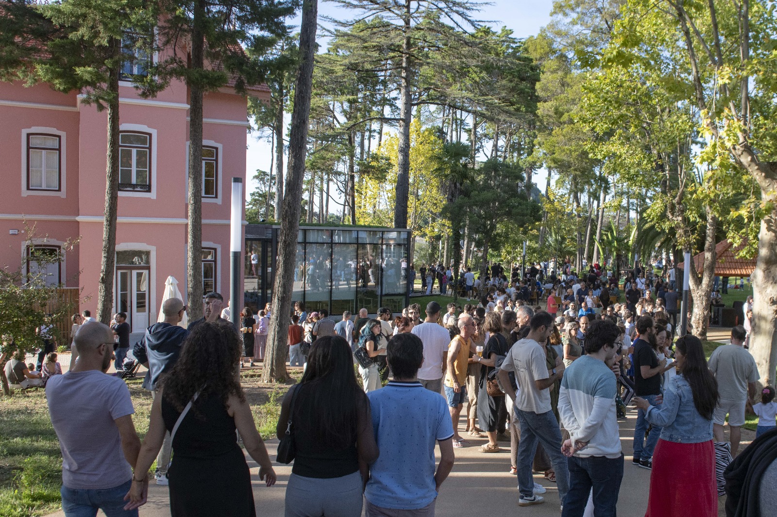 Abertura do Centro de Artes Villa Portela (13 de Setembro)