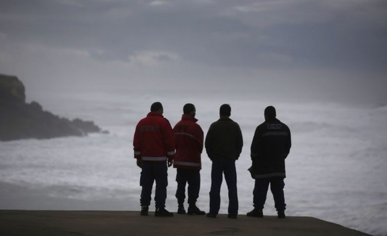 naufragio-ao-largo-da-figueira-vitima-tres-pescadores-de-peniche-7717