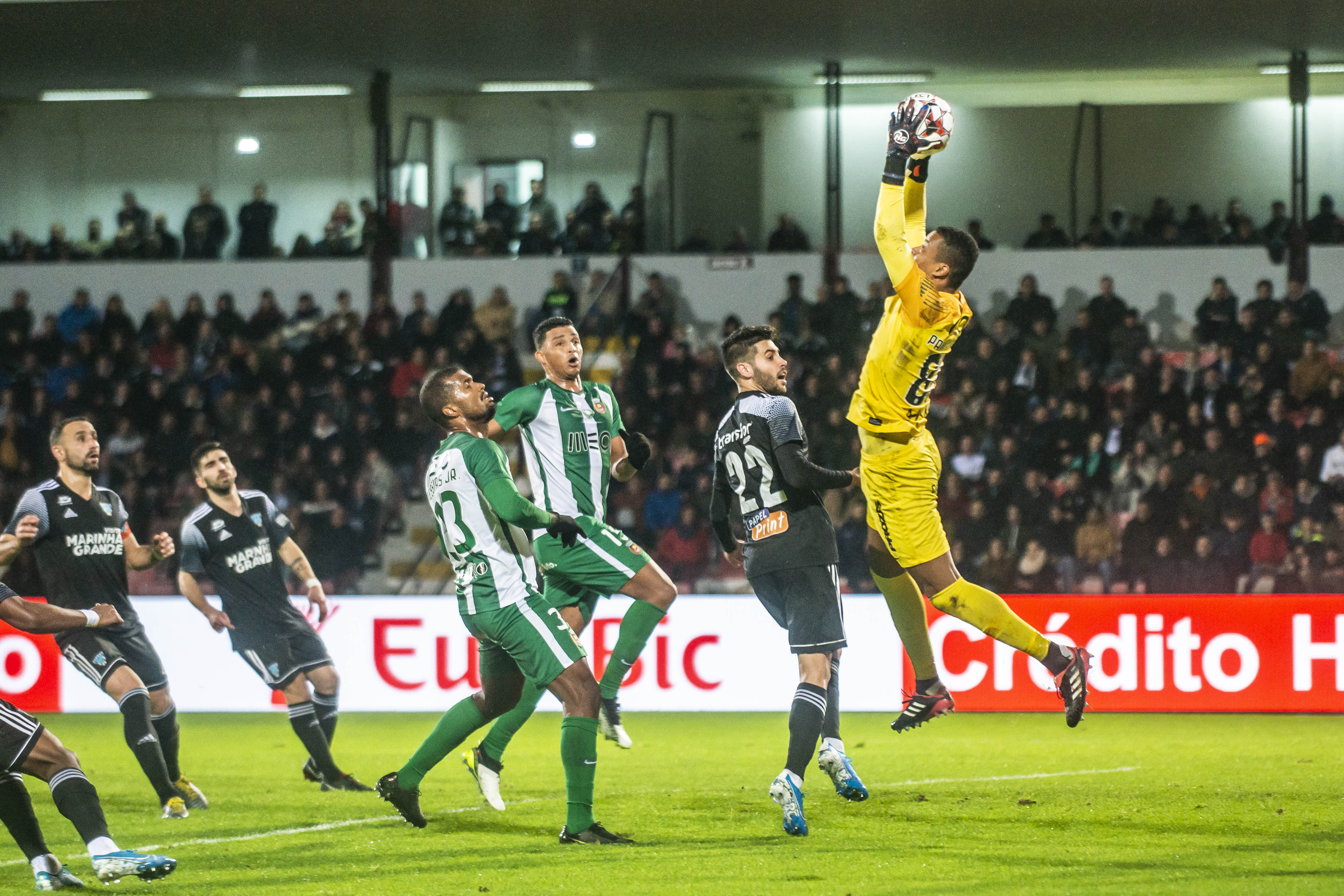 Rio Ave segue para os quartos-de-final da Taça de Portugal, mas o Marinhense mostrou argumentos